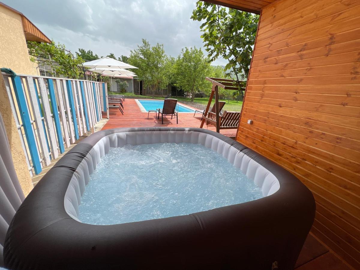 Brewery House&Beer Spa Aspindza Eksteriør billede