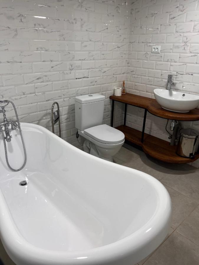 Brewery House&Beer Spa Aspindza Eksteriør billede